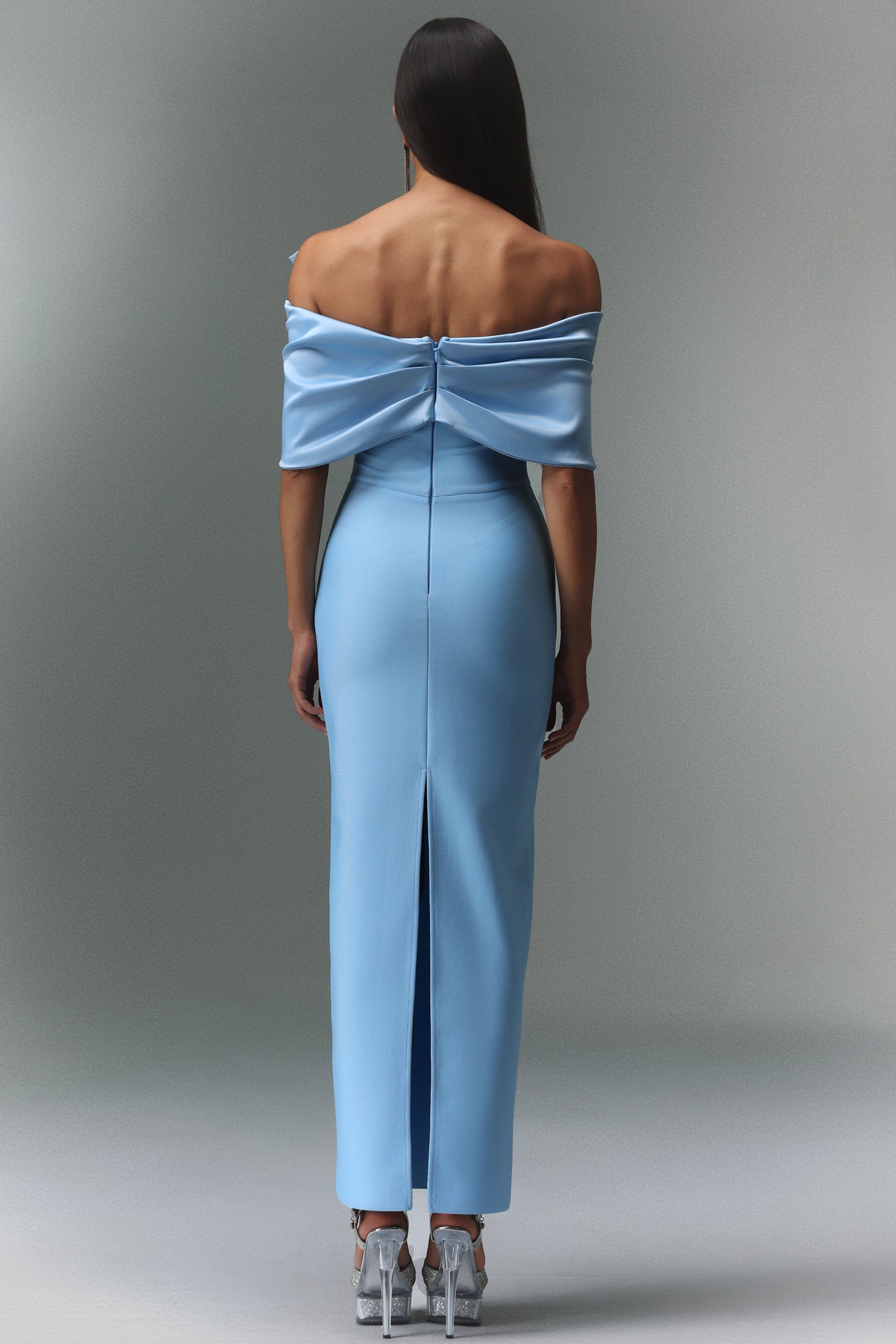 Uara Off-The-Shoulder Bow Bandage Maxi Dress