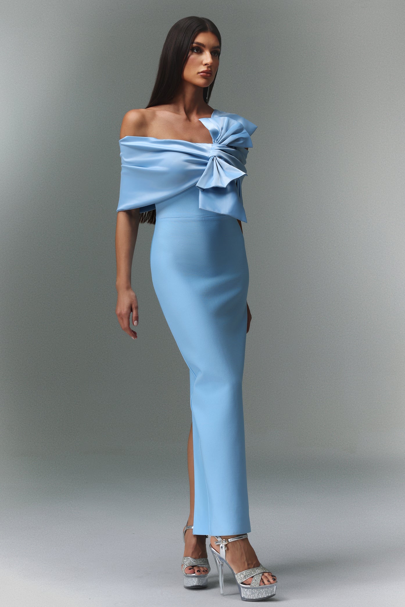 Uara Off-The-Shoulder Bow Bandage Maxi Dress