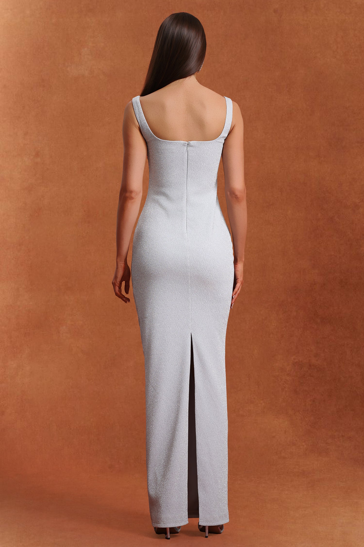 Ritana Sleeveless Diamond Wrinkles Maxi Dress