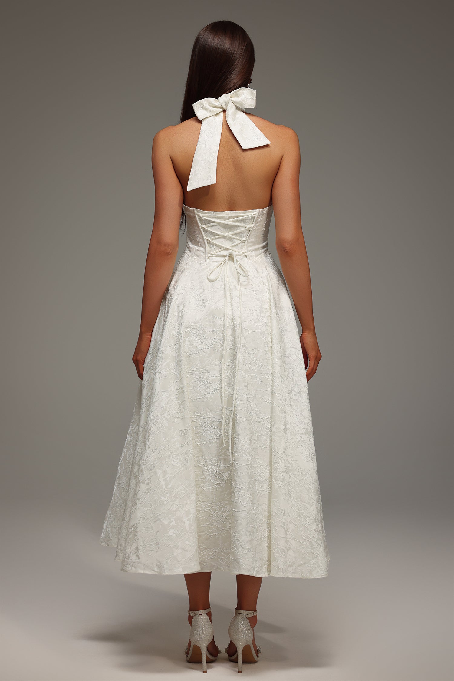 Rinaka Sleeveless Halter Jacquard W eaving Midi Dress