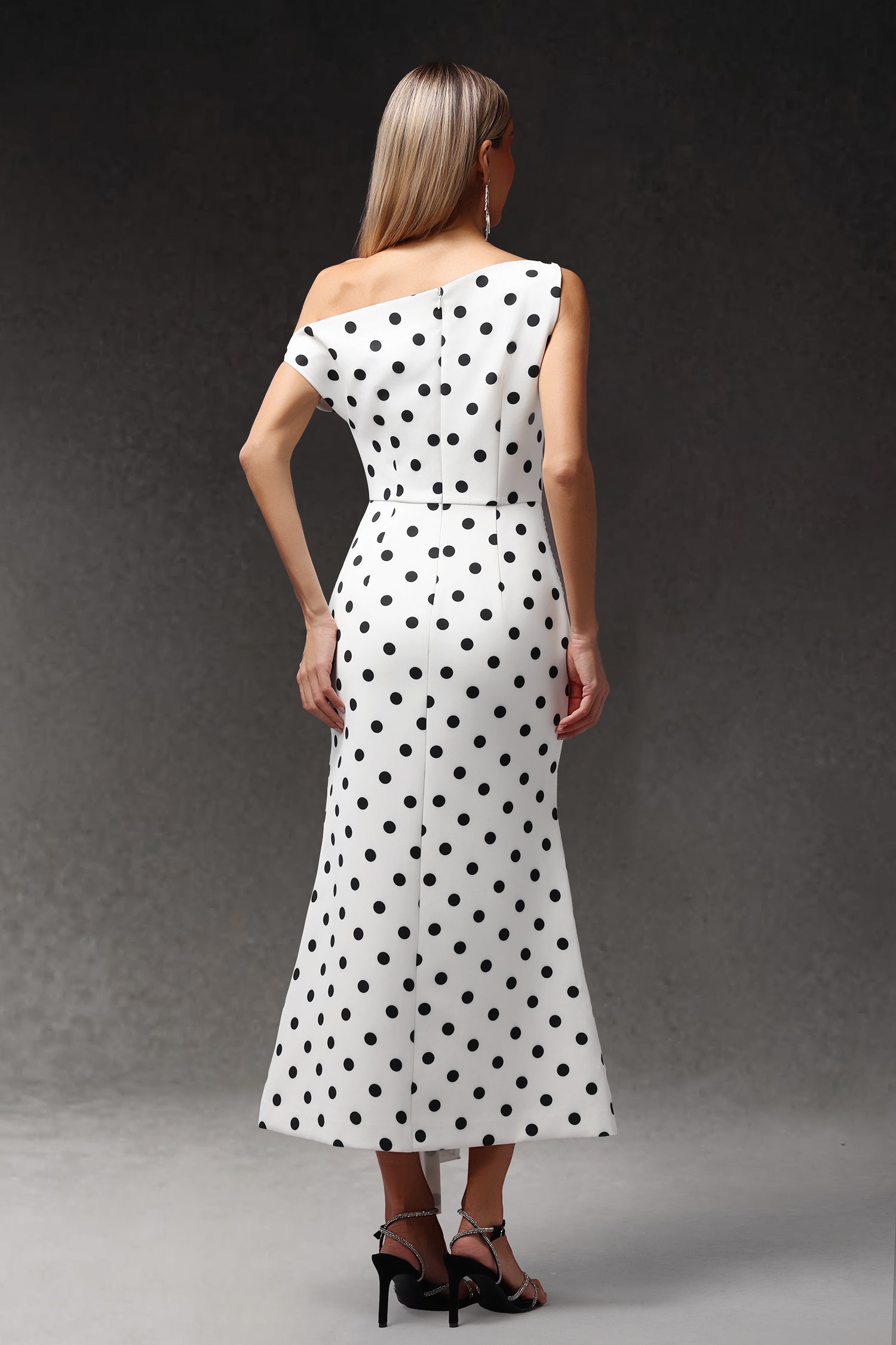 Hutuny Polka Dot One Shoulder Fold Maxi Dress
