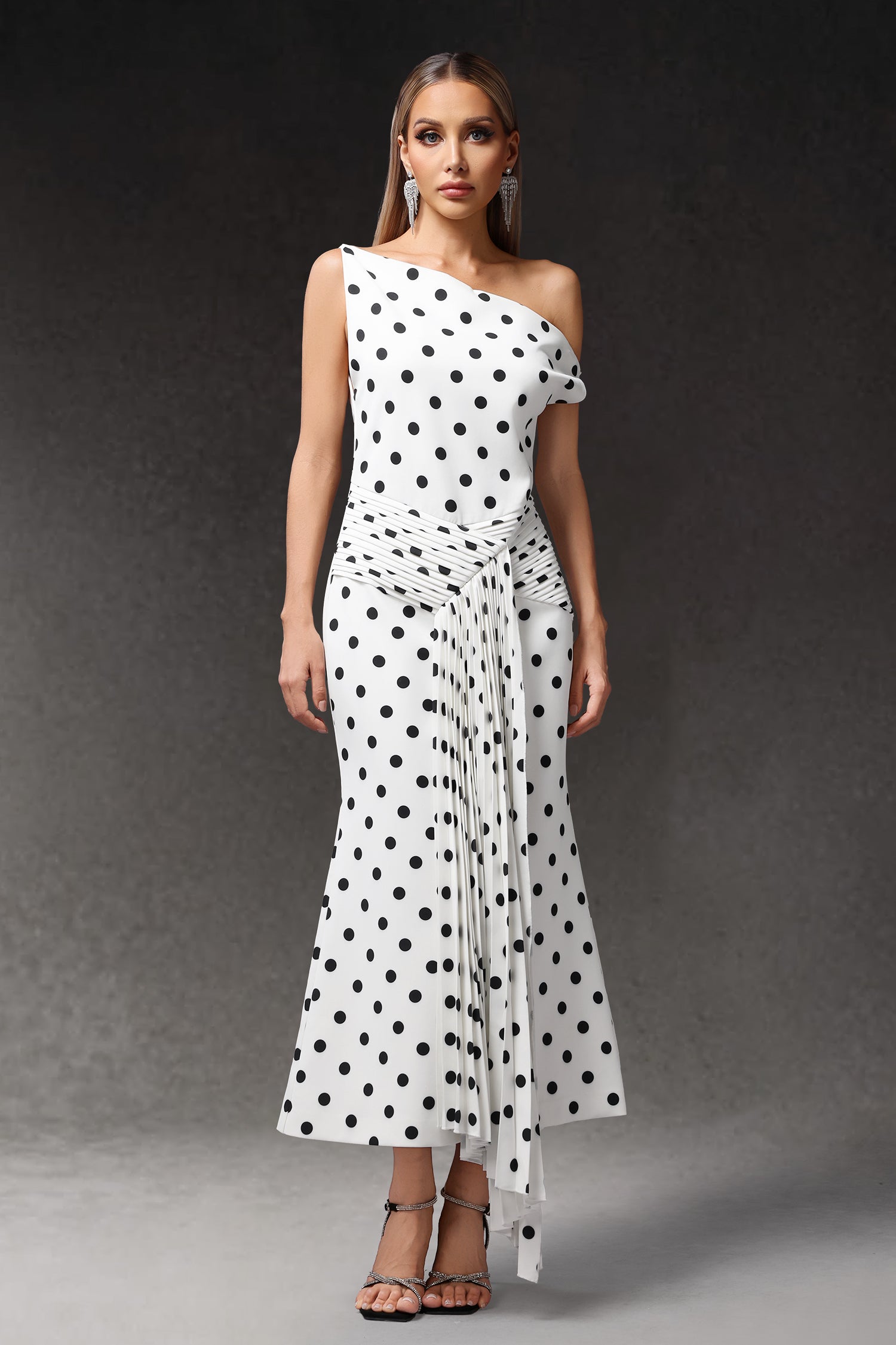 Hutuny Polka Dot One Shoulder Fold Maxi Dress