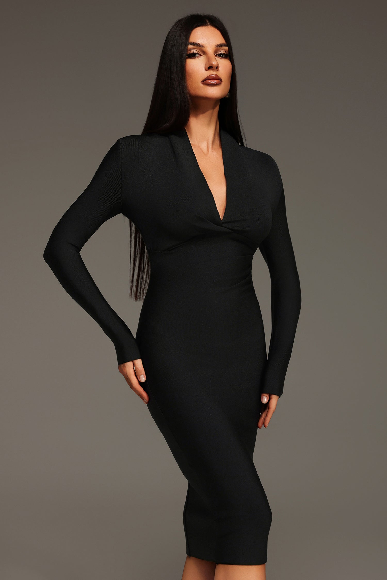 Ieesha Long Sleeve V-Neck Bandage Midi Dress