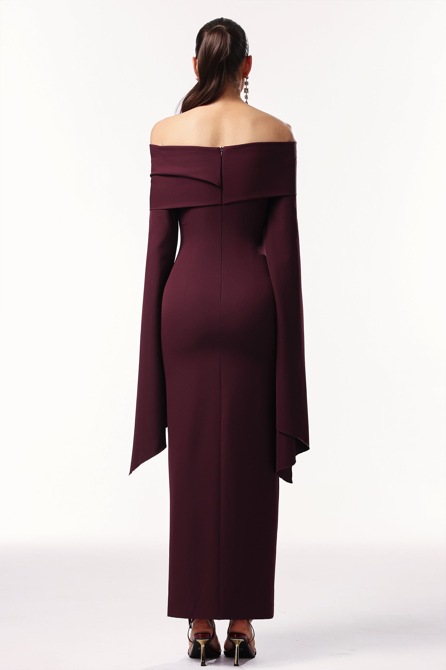 Zaria Off The Shoulder Long Sleeves Maxi Dress