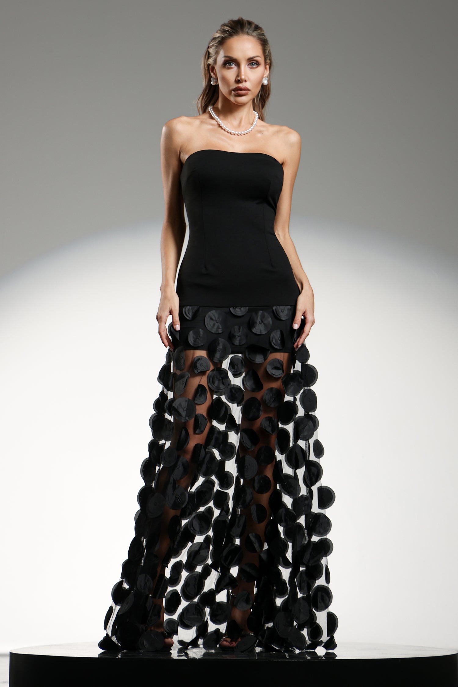 Falzer Sleeveless Netting Wafer Maxi Dress