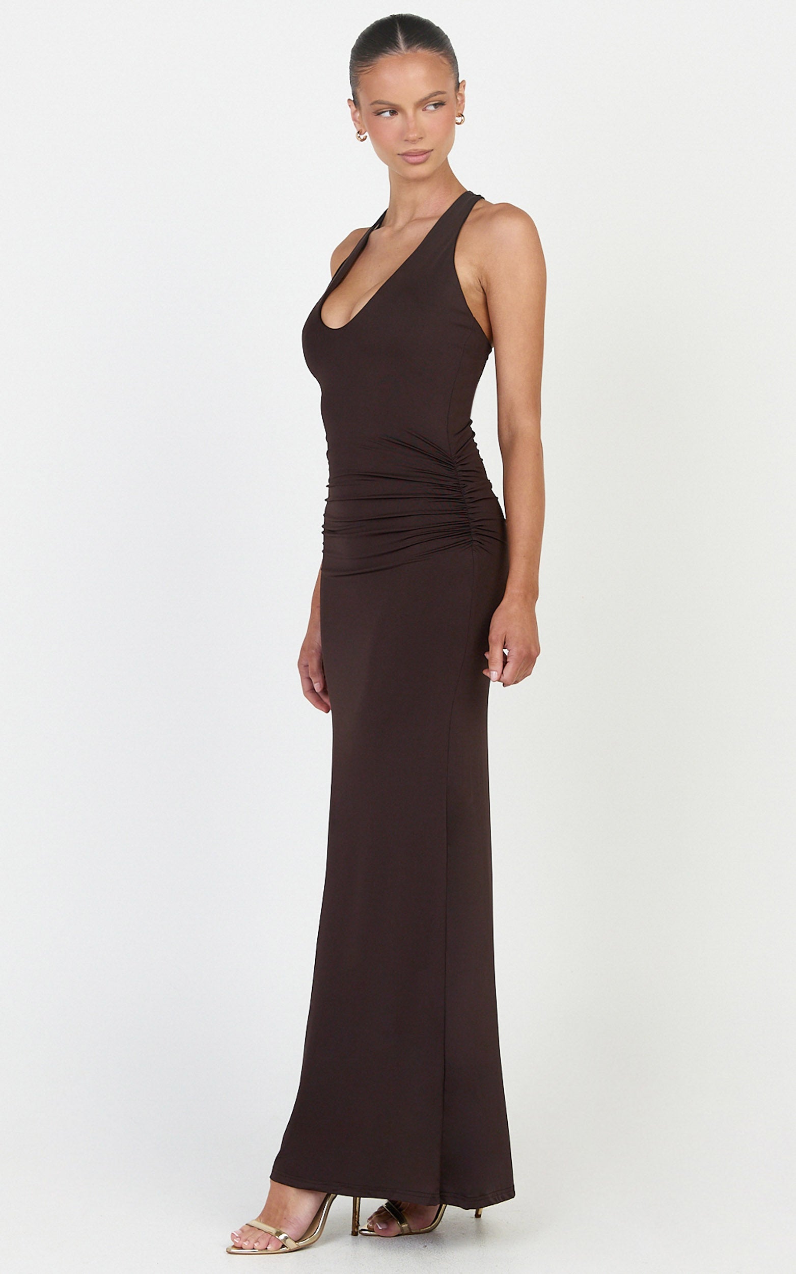 Sophie Maxi Dress - Plunge Neckline Ruched Waist Racer Back Dress in Chocolate - View 2