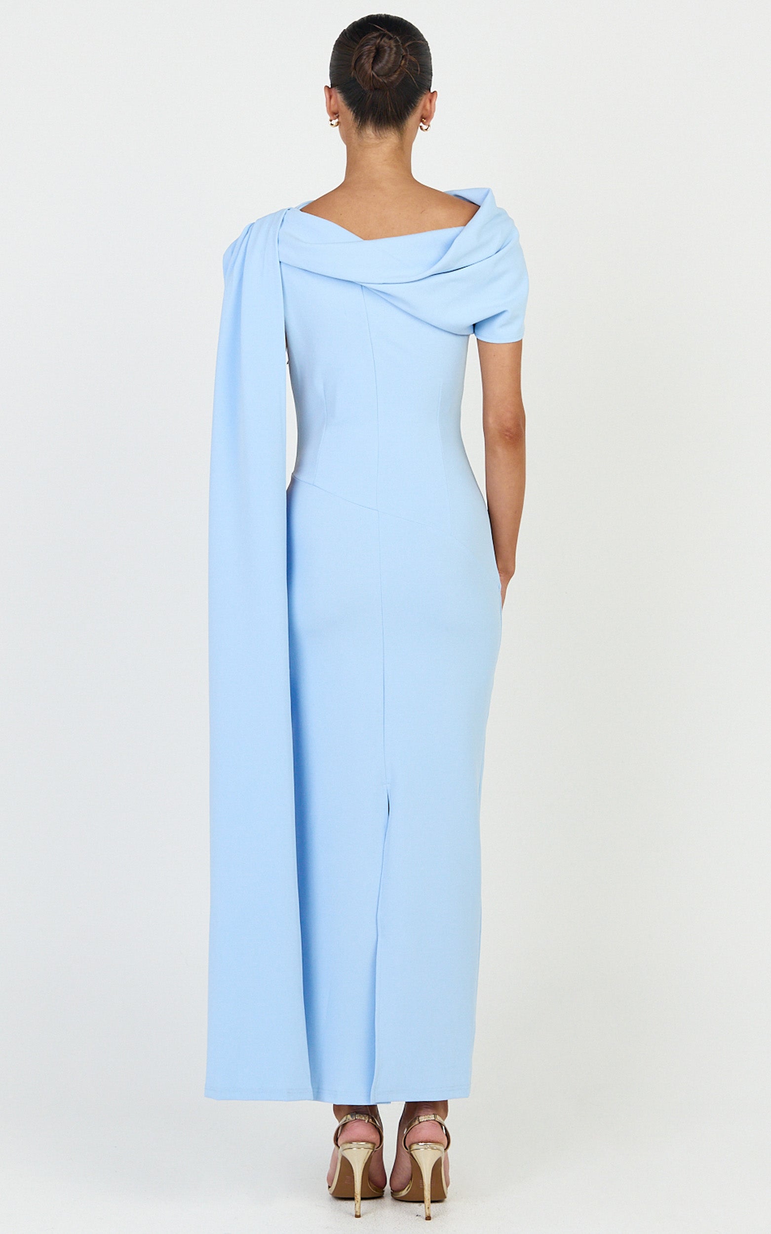 Visenta Midi Dress - Asymmetrical Sleeve Dress in Blue - View 5
