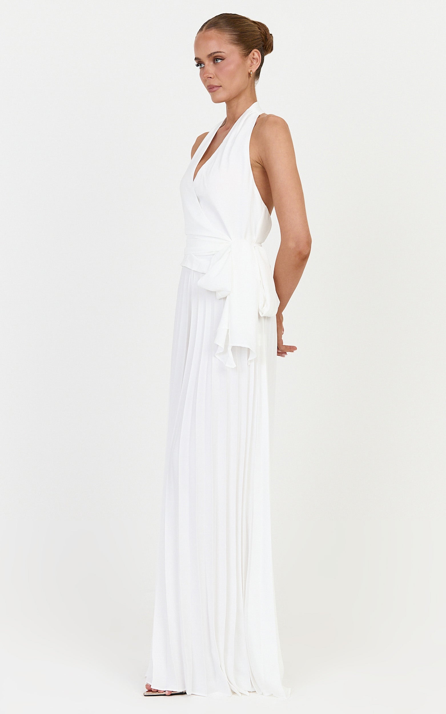 Valentina Pants - Pleated Wide Legged Pants in Off White - View 5