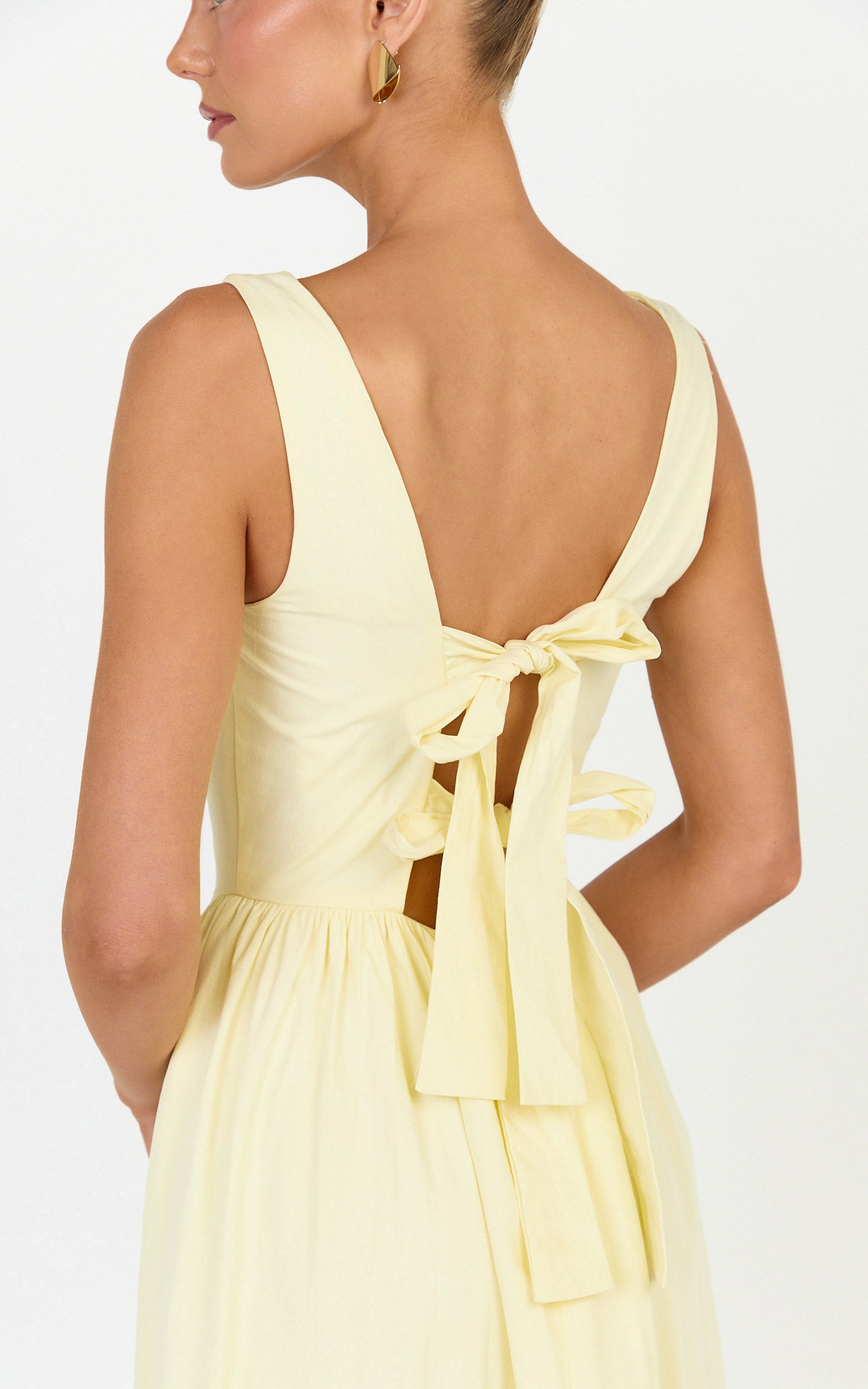 Casina Midi Dress - Boat Neck Tie Back Fit And Flare Dress in Yellow - View 6