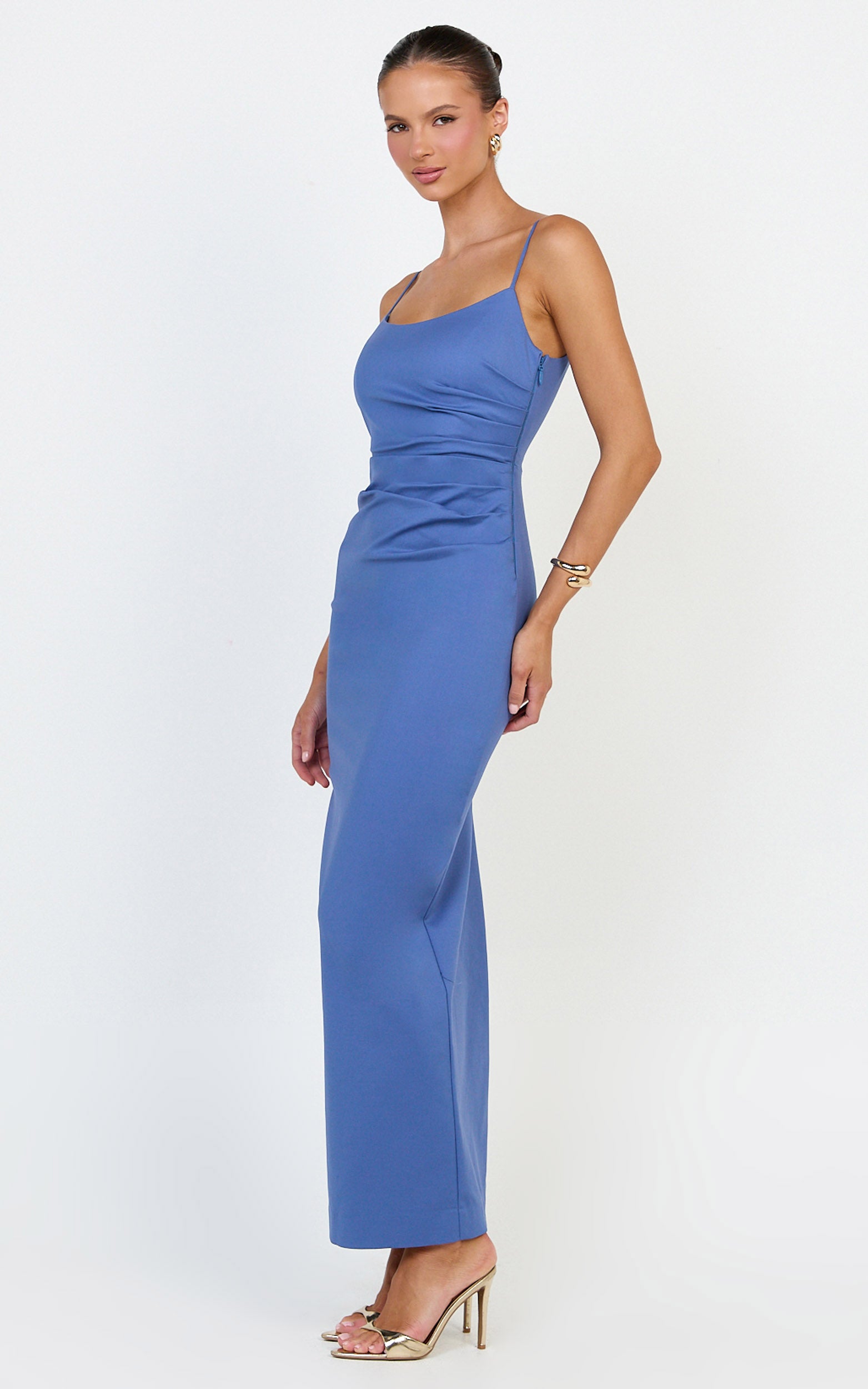 Liora Midi Dress - Low Back Scoop Neck Pin Tucked Dress in Steel Blue - View 3