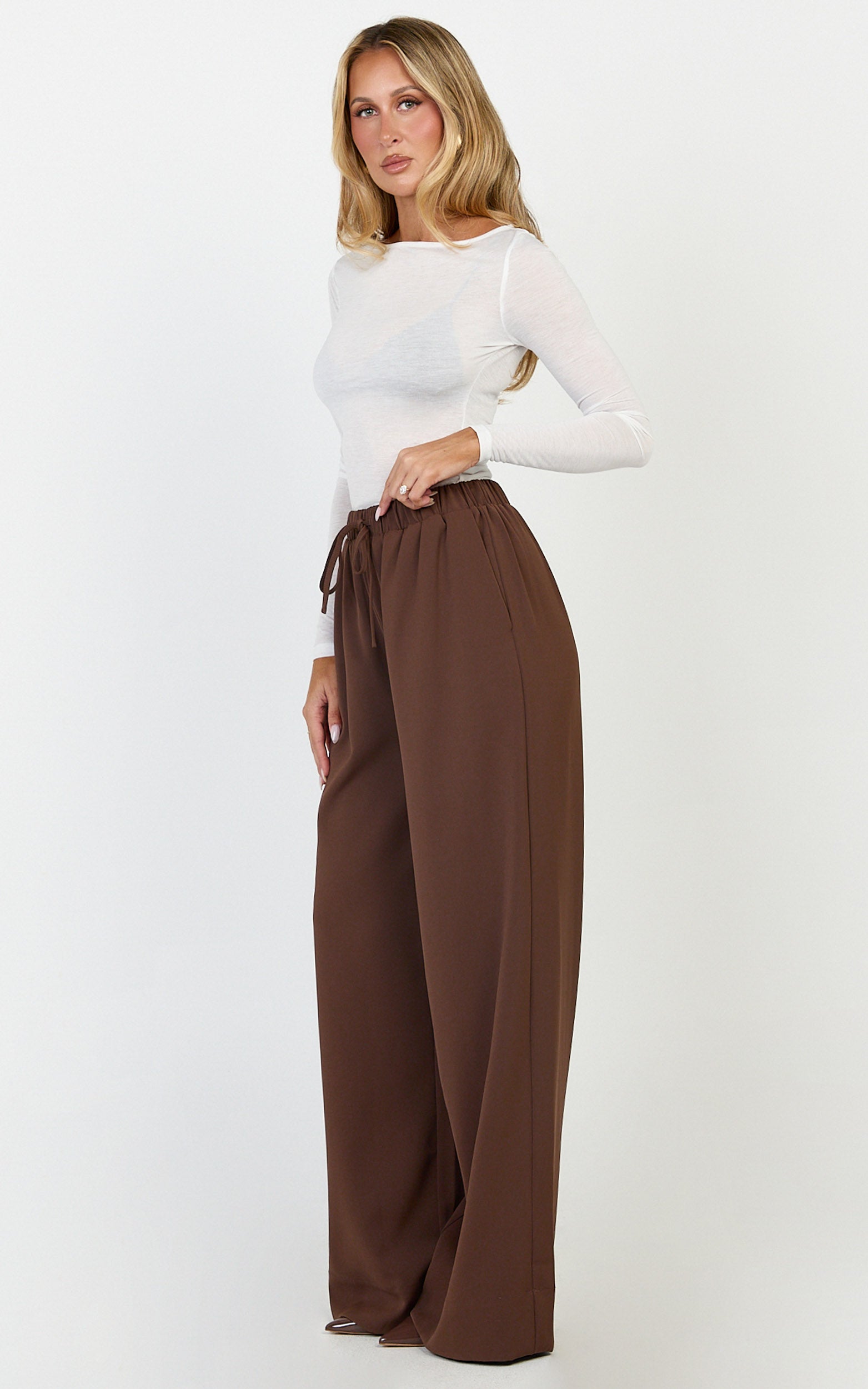 Nicole Pants - High Waist Elasticated Gathered Waist Wide Leg Pants in Mocha - View 7