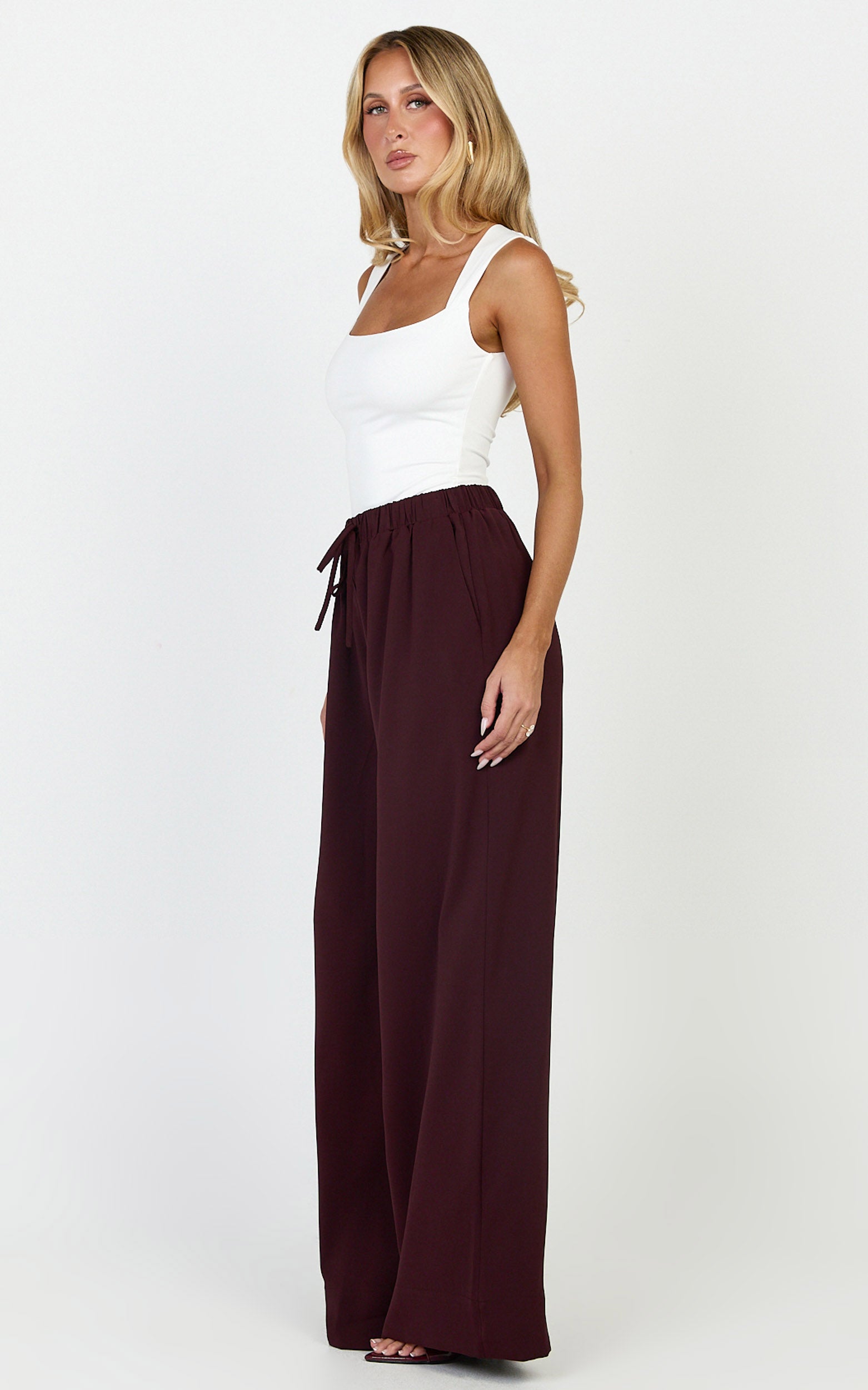 Nicole Pants - High Waist Elasticated Gathered Waist Wide Leg Pants in Wine - View 4