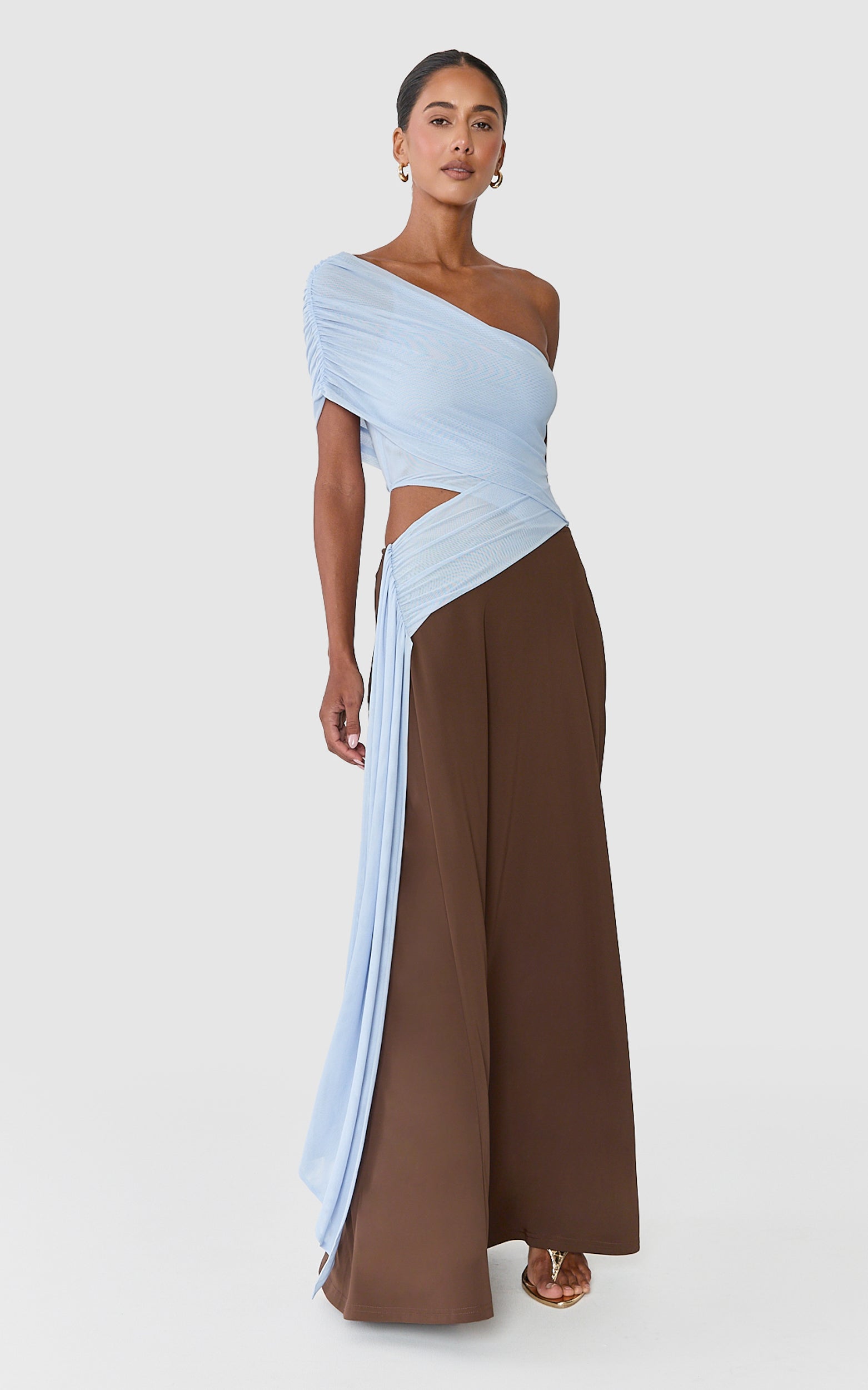 Arielle Maxi Dress - One Shoulder Sash Detail Cut Out Colour Block Dress in Blue/Chocolate Contrast - View 4