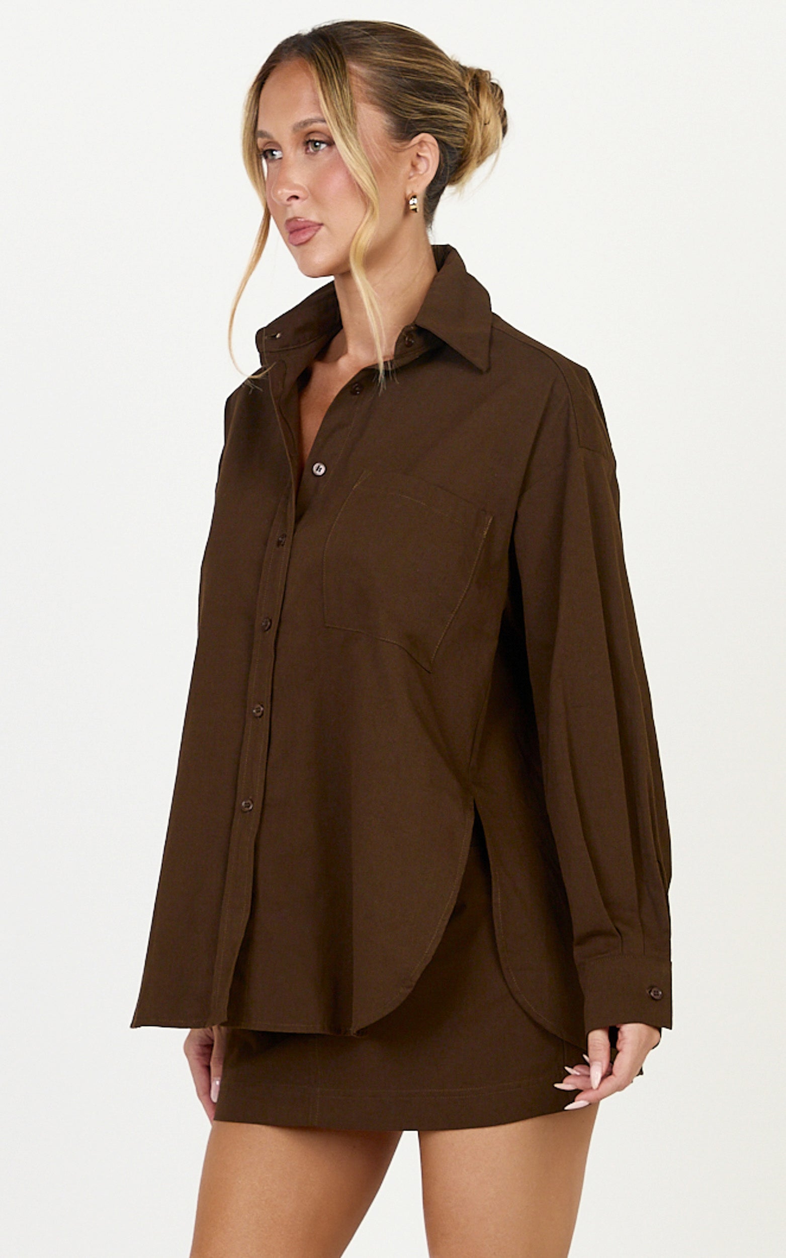 Blanche Top - Oversized Patch Pocket Long Sleeve Shirt in Dark Chocolate - View 4