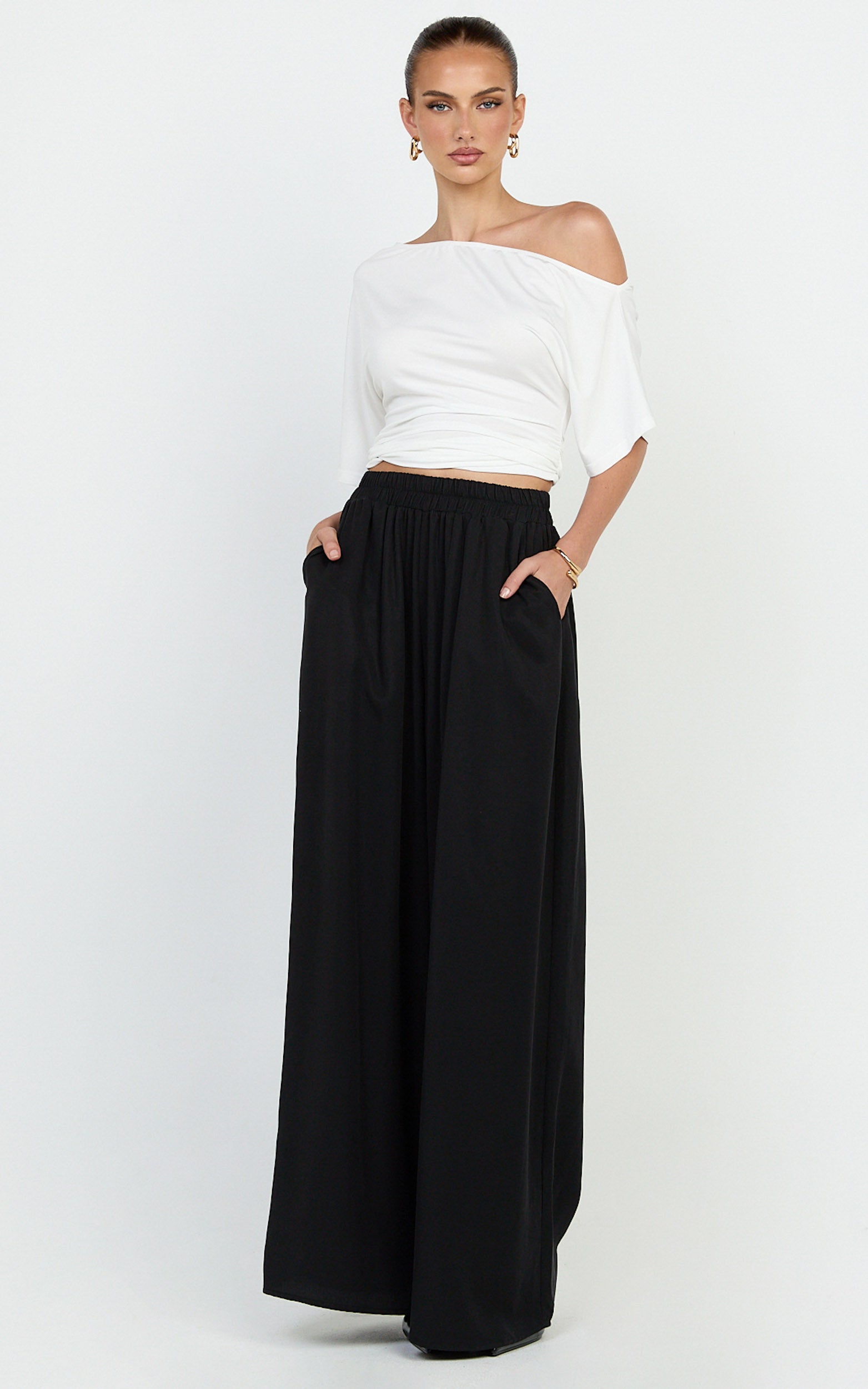 Cardi Pants - High Waist Elastic Wide Leg Pants in Black - View 1