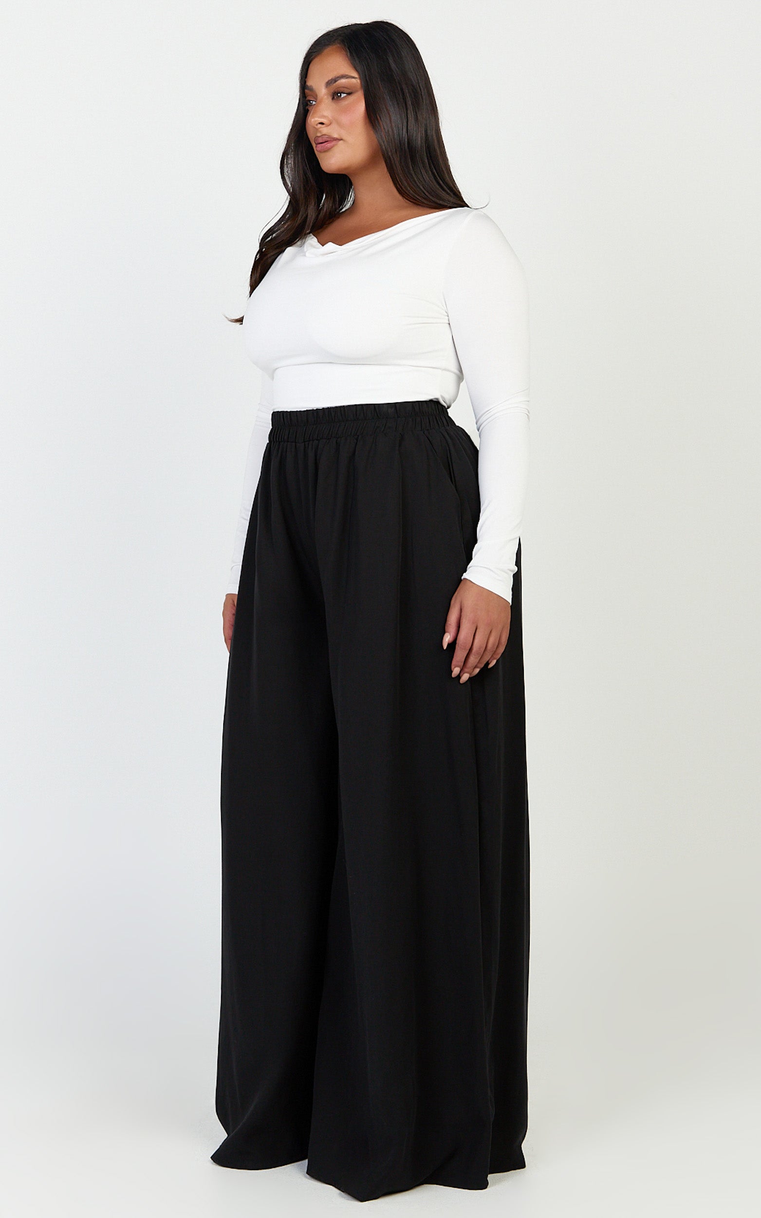 Cardi Pants - High Waist Elastic Wide Leg Pants in Black - View 3