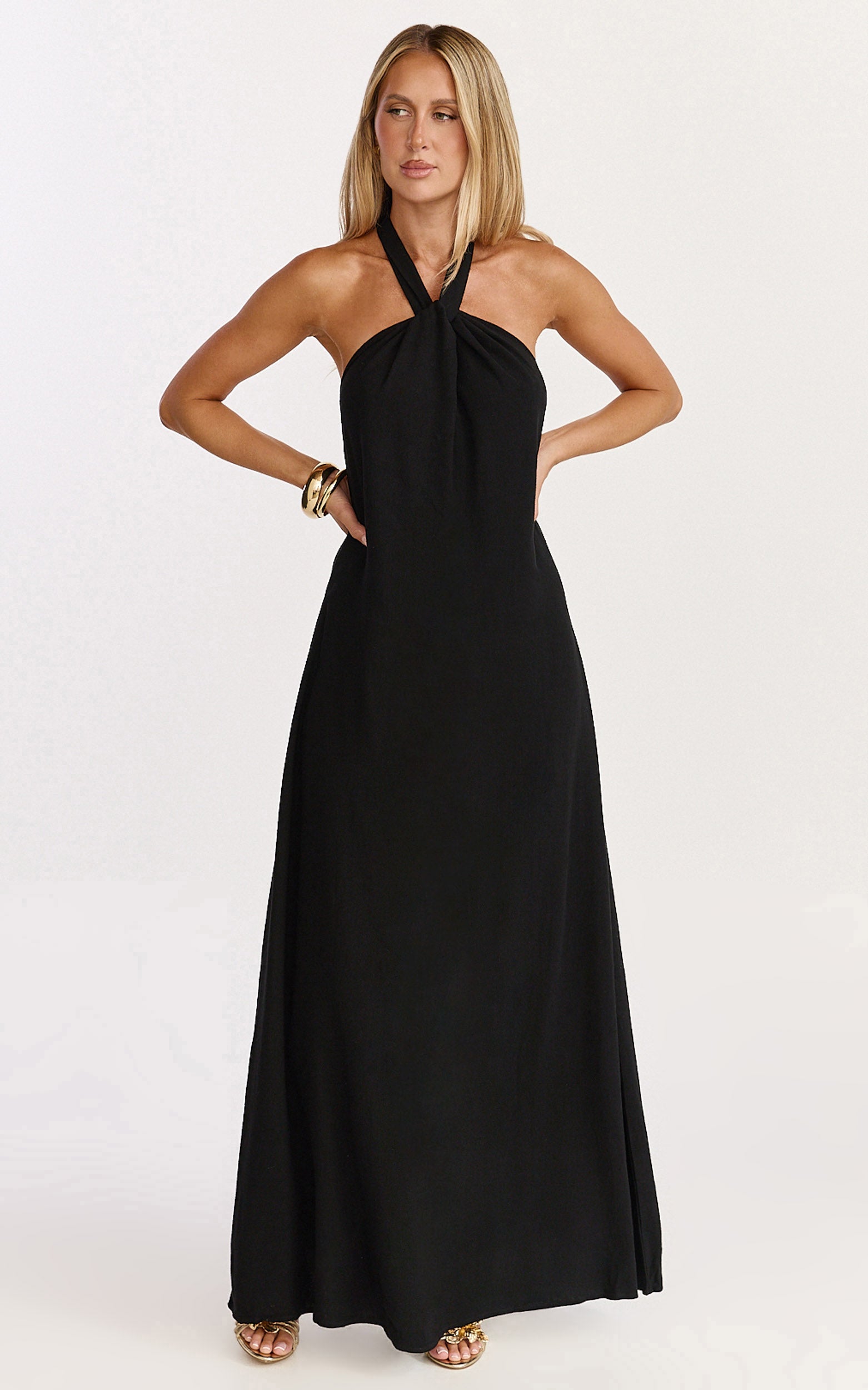 Hilda Maxi Dress - Knot Detail Halter Neck Maxi Dress in Black - View 3