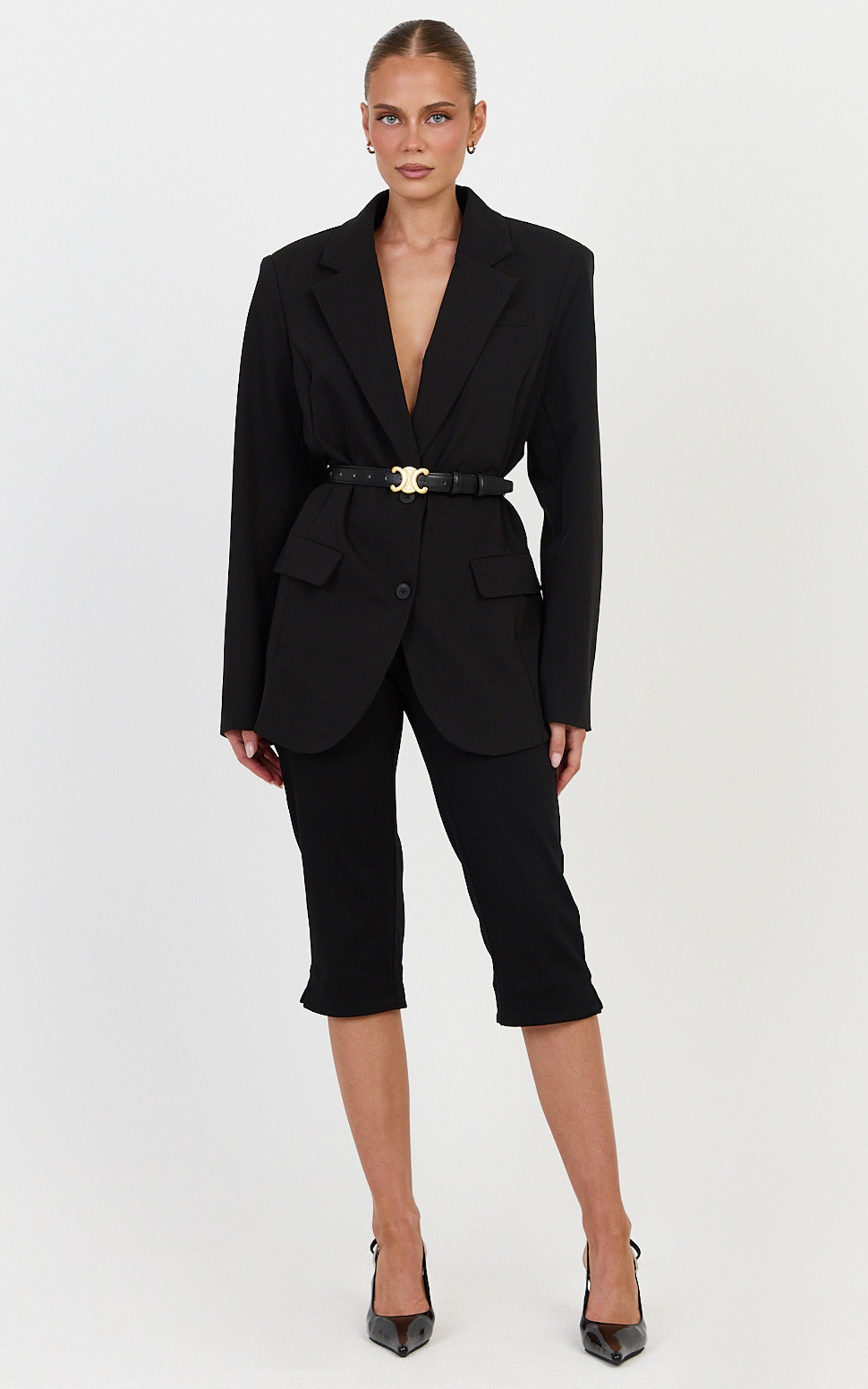 Lorcan Blazer - Oversized Boyfriend Fit Blazer in Black - View 1