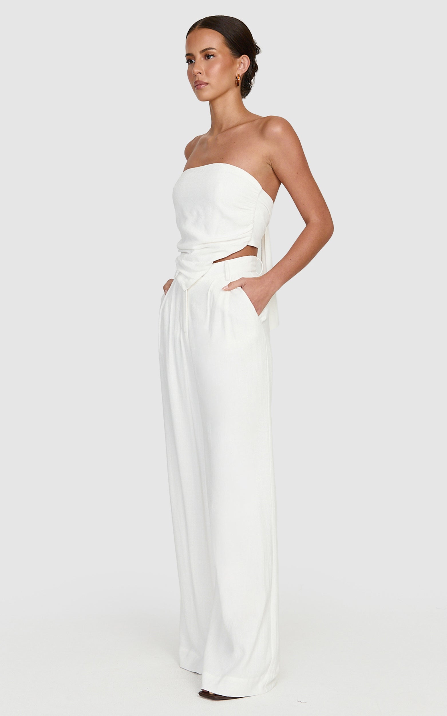 Norma Pants - High Waist Linen Blend Wide Leg Pants in White - View 3