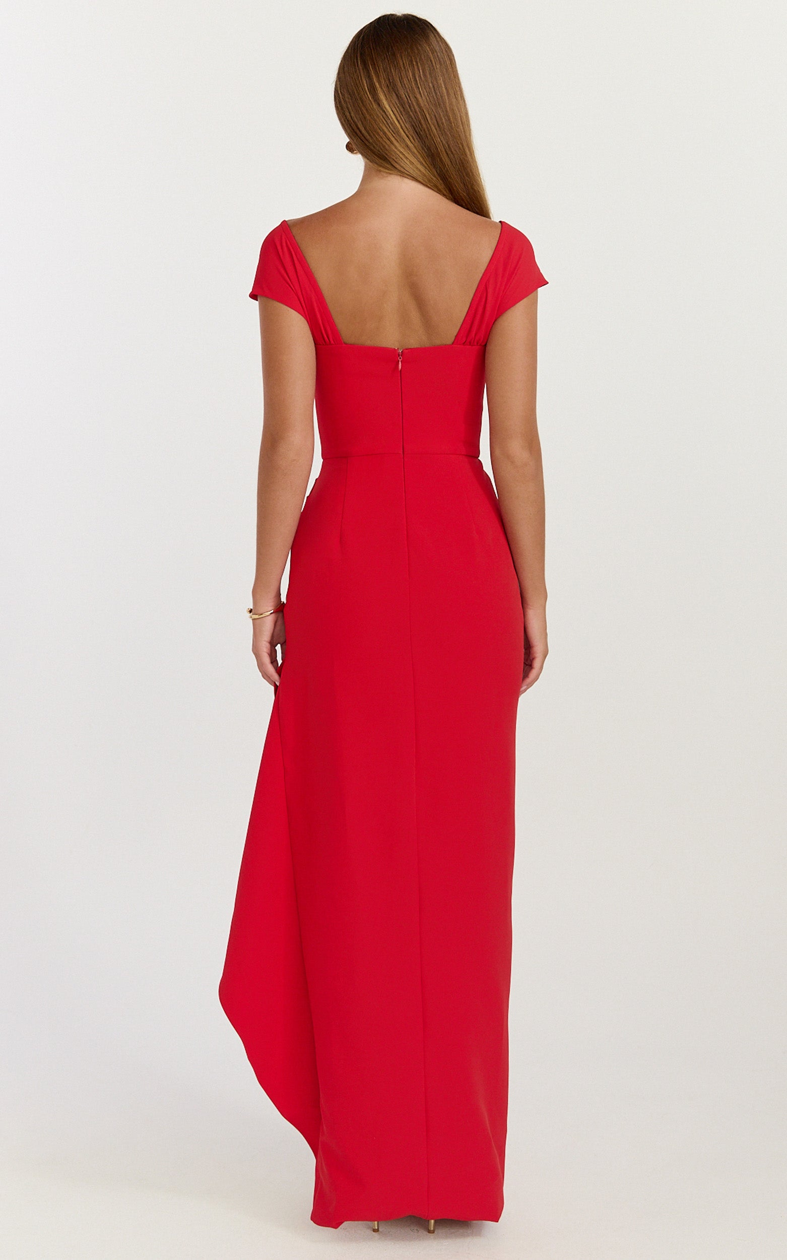 Skye Maxi Dress - V Shaped Neckline Short Sleeve Dress in Red - View 5