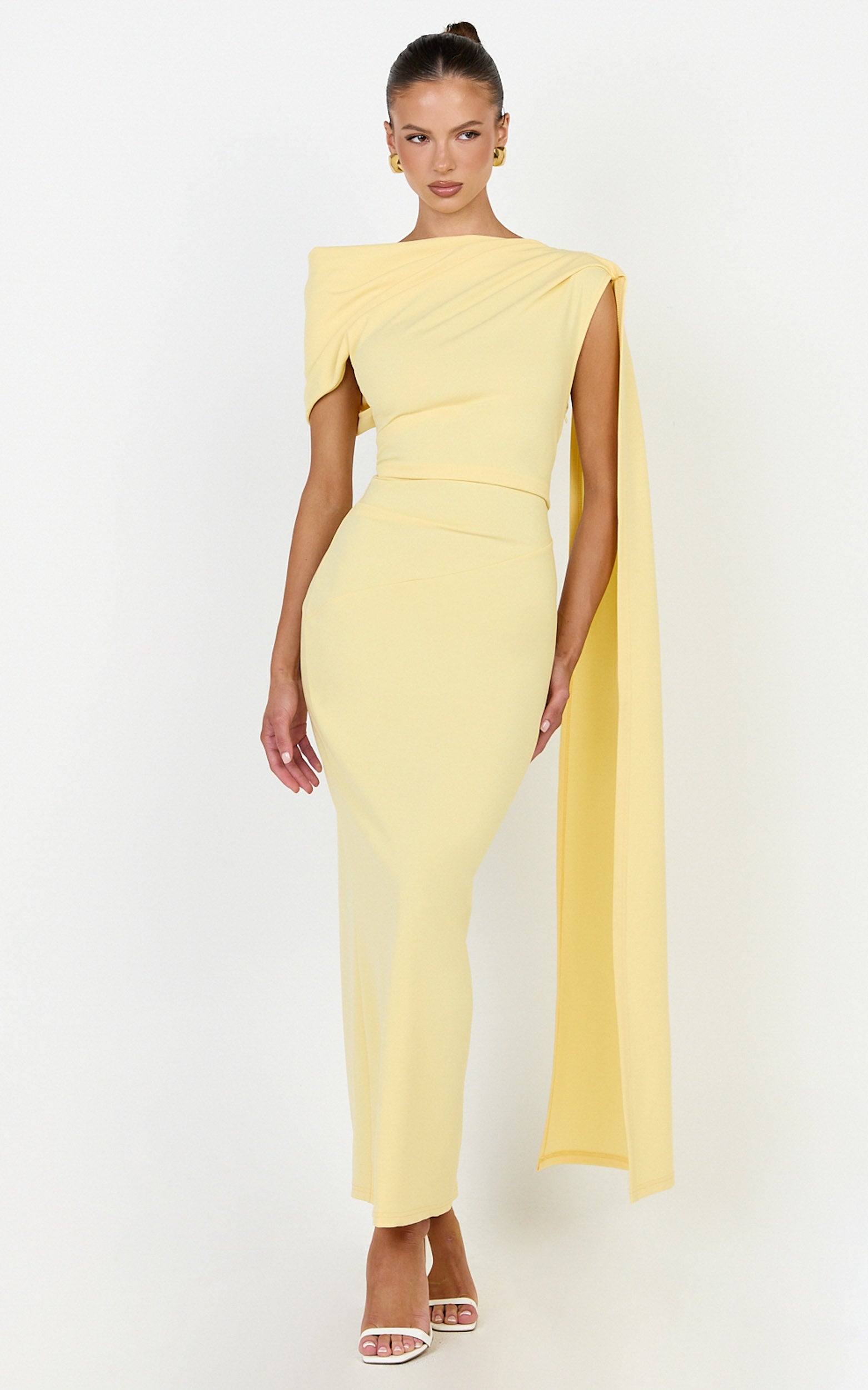 Visenta Midi Dress - Asymmetrical Sleeve Dress in Yellow - View 1