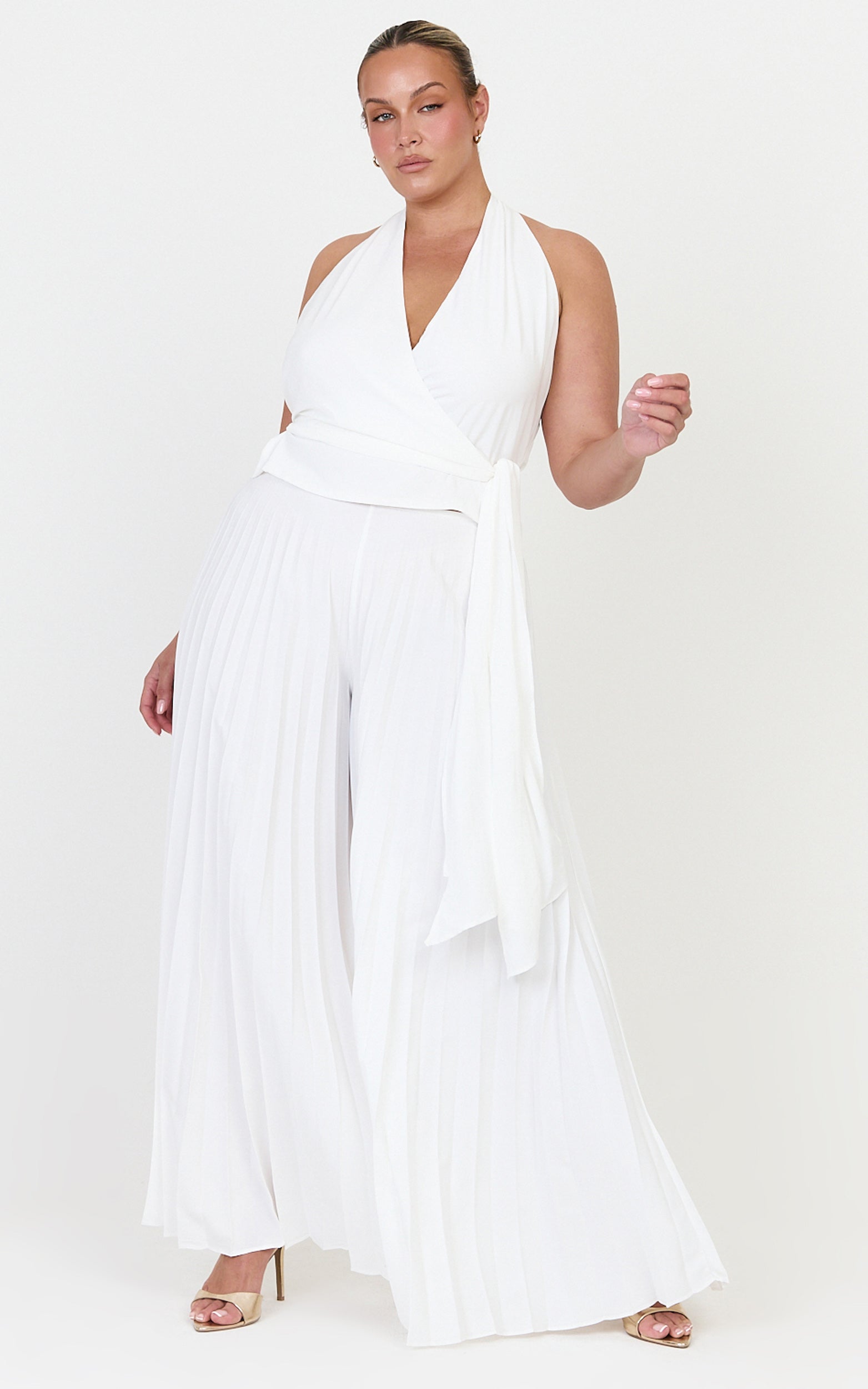 Valentina Pants - Pleated Wide Legged Pants in Off White - View 2
