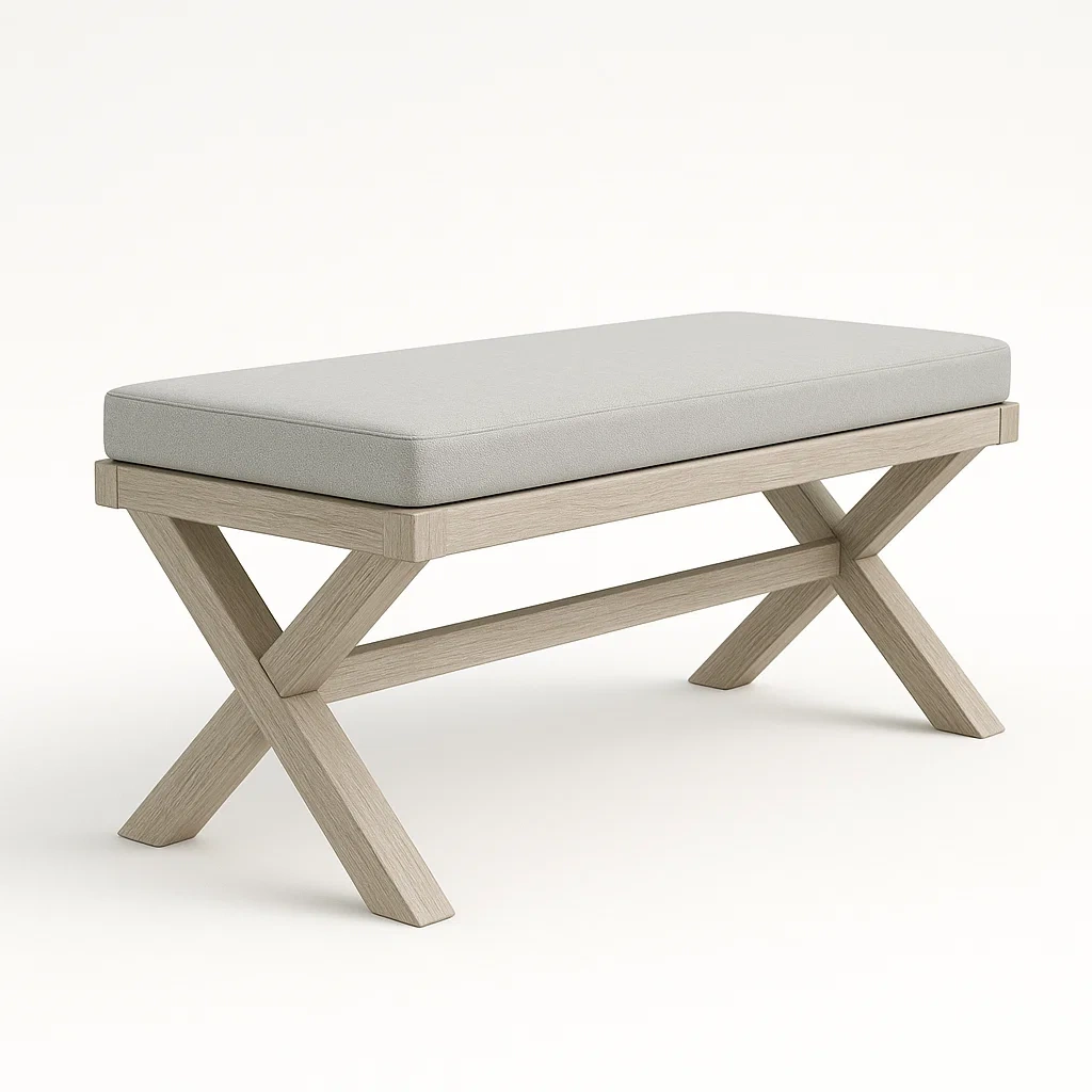 Banco de madera en color beige