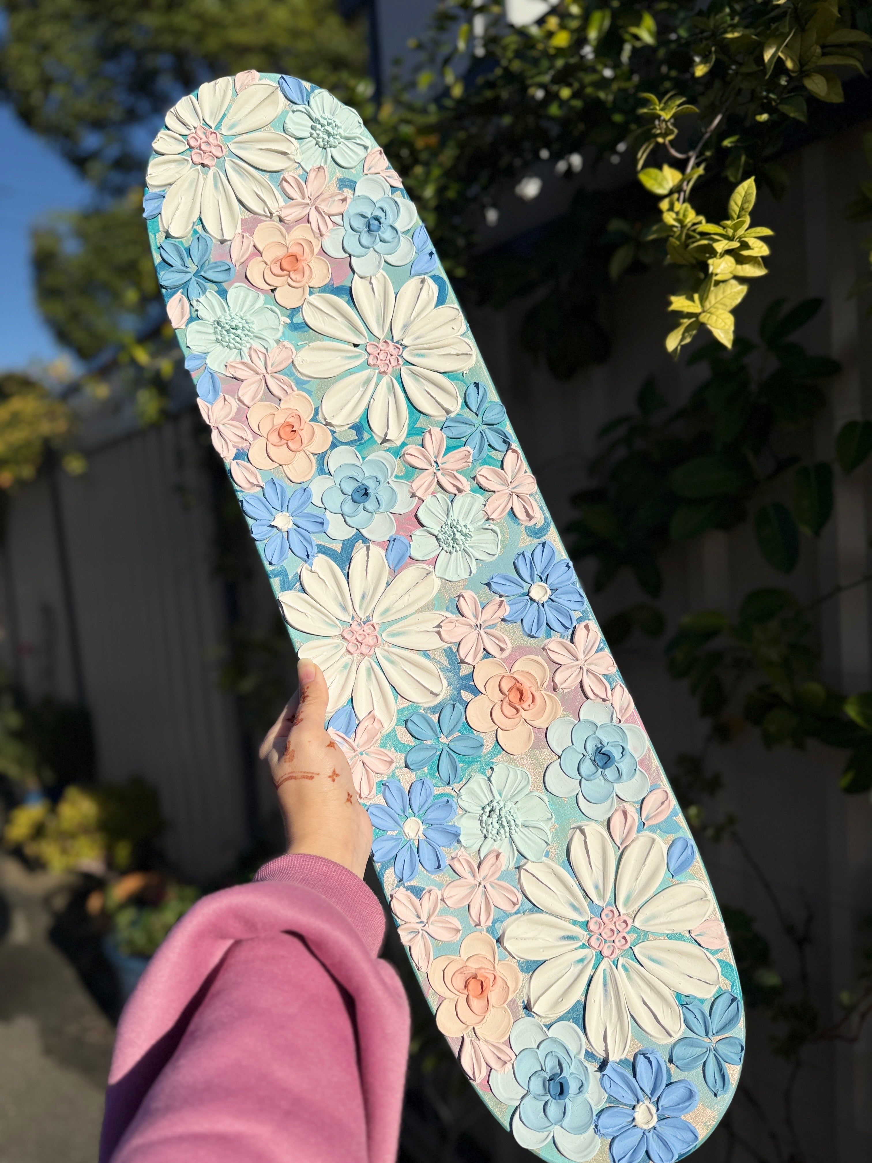 Blush & Breeze - Skateboard