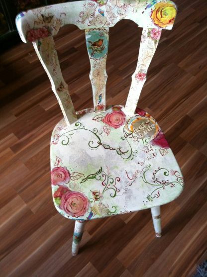 Bohemian style round flower-patterned decorative armchair