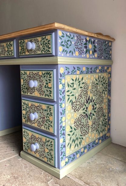 Wildflower Meadow: Artisan-Inspired 7-Drawer Boho Vanity