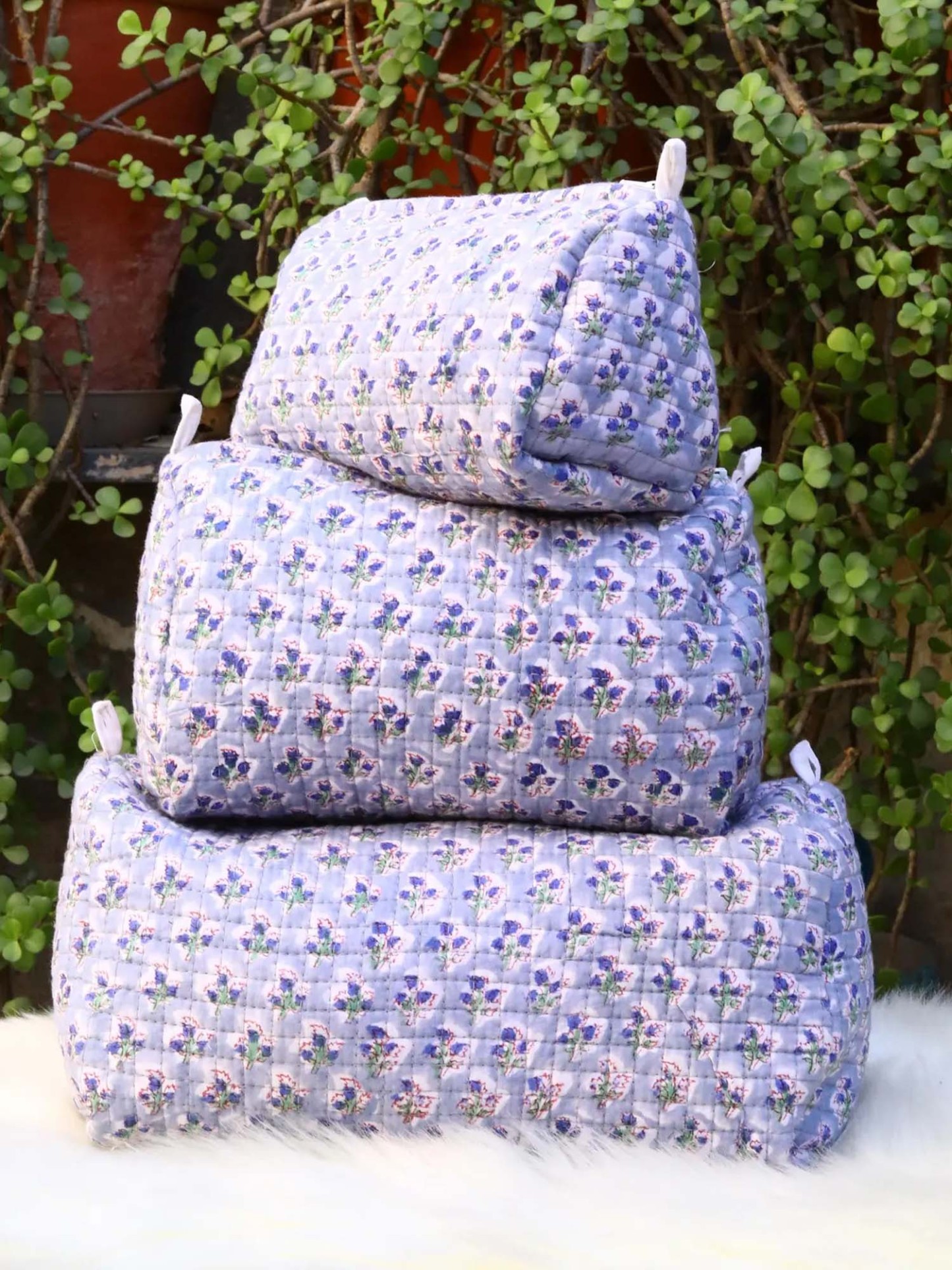 Vintage Flower Cotton Quilted Cosmetic Bag