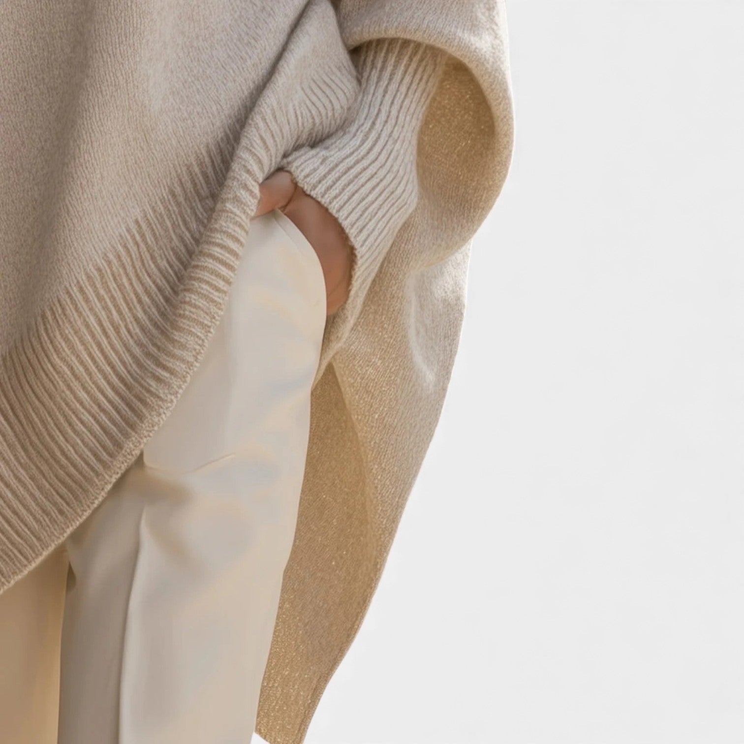 Women’s Premium Wool Sweater – Refined, Elegant & Comfortable