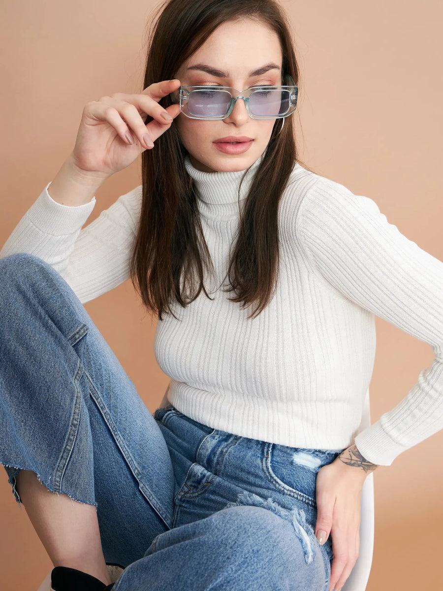Ribbed White Turtle Neck Pullover