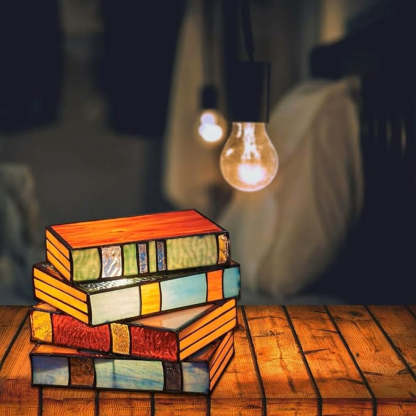 Add an artistic touch to your bedside - This bookshelf lamp is definitely not to be missed