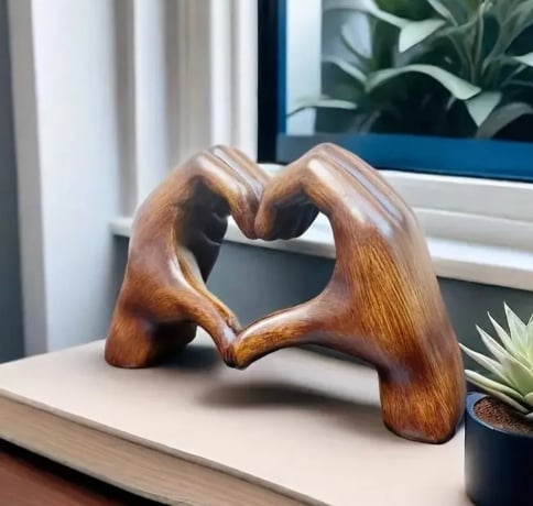 2026 Handmade Heart Statue-To the one who stays by your side