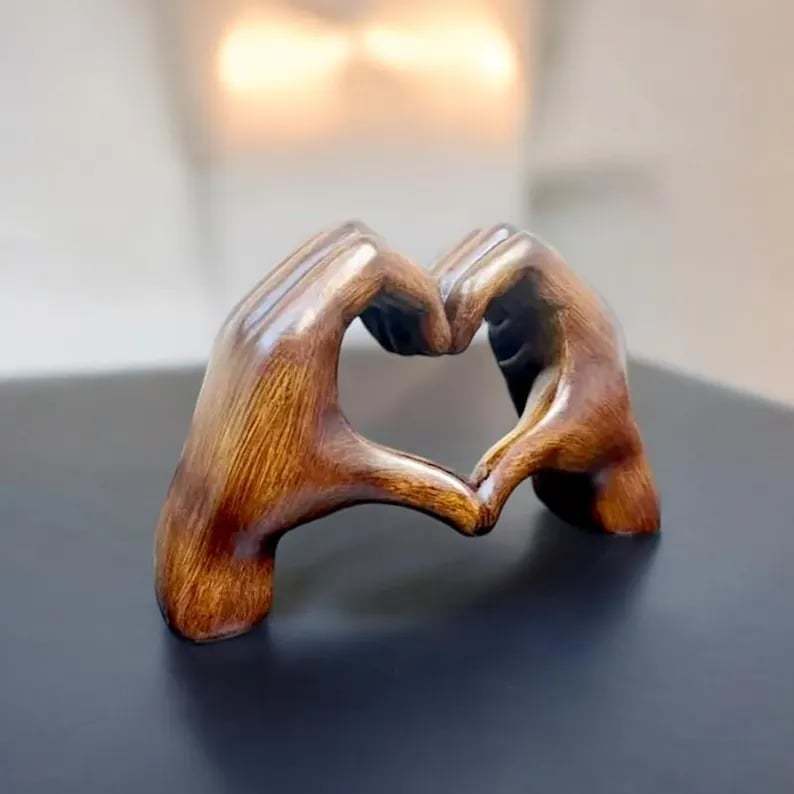 2026 Handmade Heart Statue-To the one who stays by your side