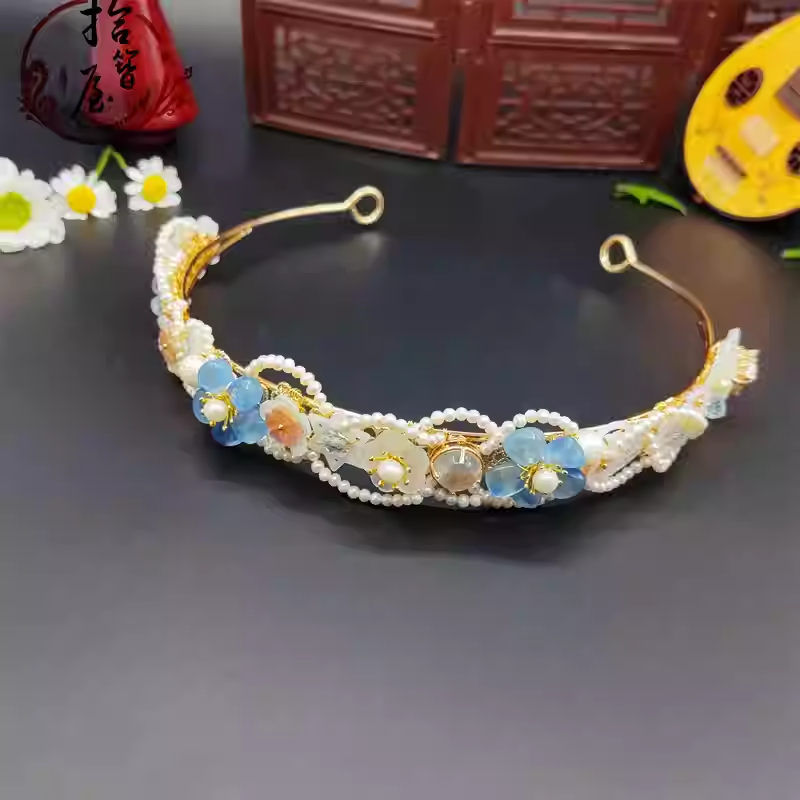 vintage sea blue pearl hair crown