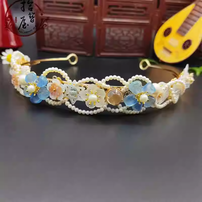 vintage sea blue pearl hair crown