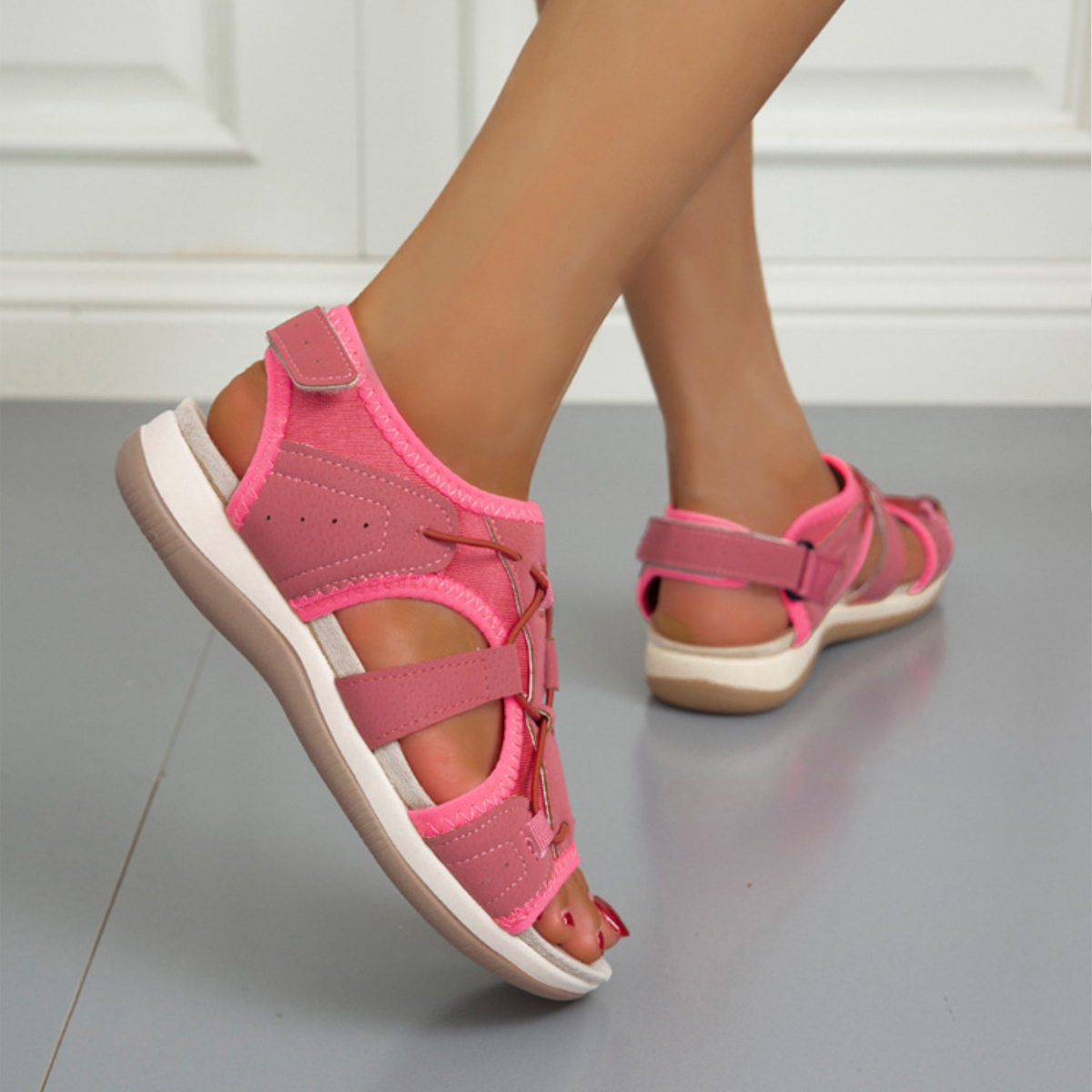 Orthopädische Sandalen Soinver™ | Ergonomische Wandersandalen: Gehen Sie schmerzfrei auf einer Wolke