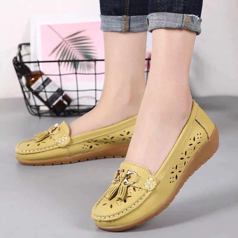 Women's Hollow Soft Leather Breathable Moccasins Sandals