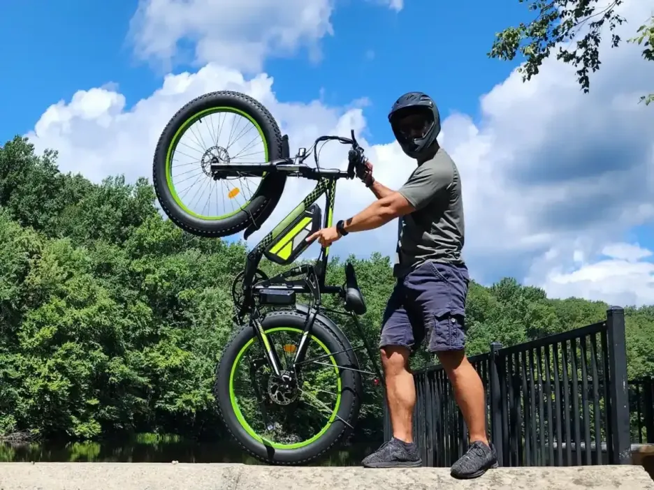 Large capacity 48V 17.5Ah E-bikes Safety protection