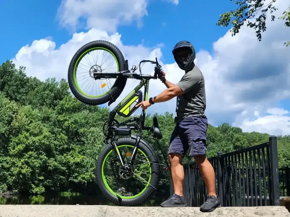 Large capacity 48V 17.5Ah E-bikes Safety protection