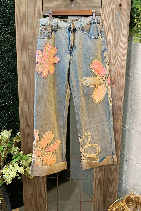 Sweet Floral Patch Jeans