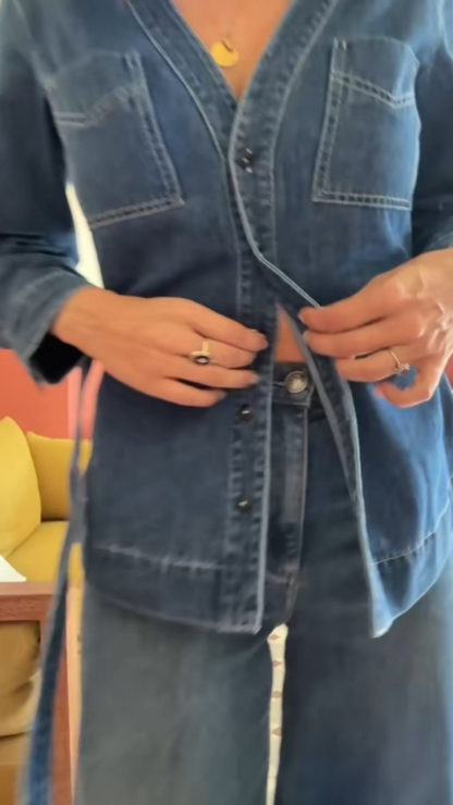 Waisted Slimming Denim Button-Down V-Neck Top