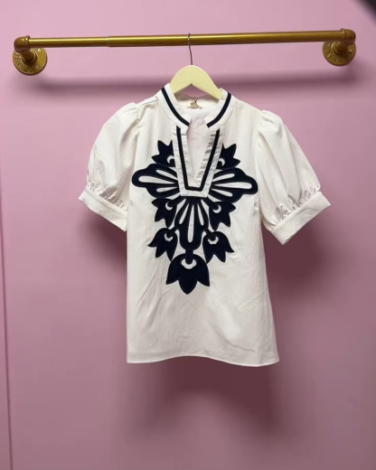 Color-Blocked Tulip Puff Sleeve Shirt