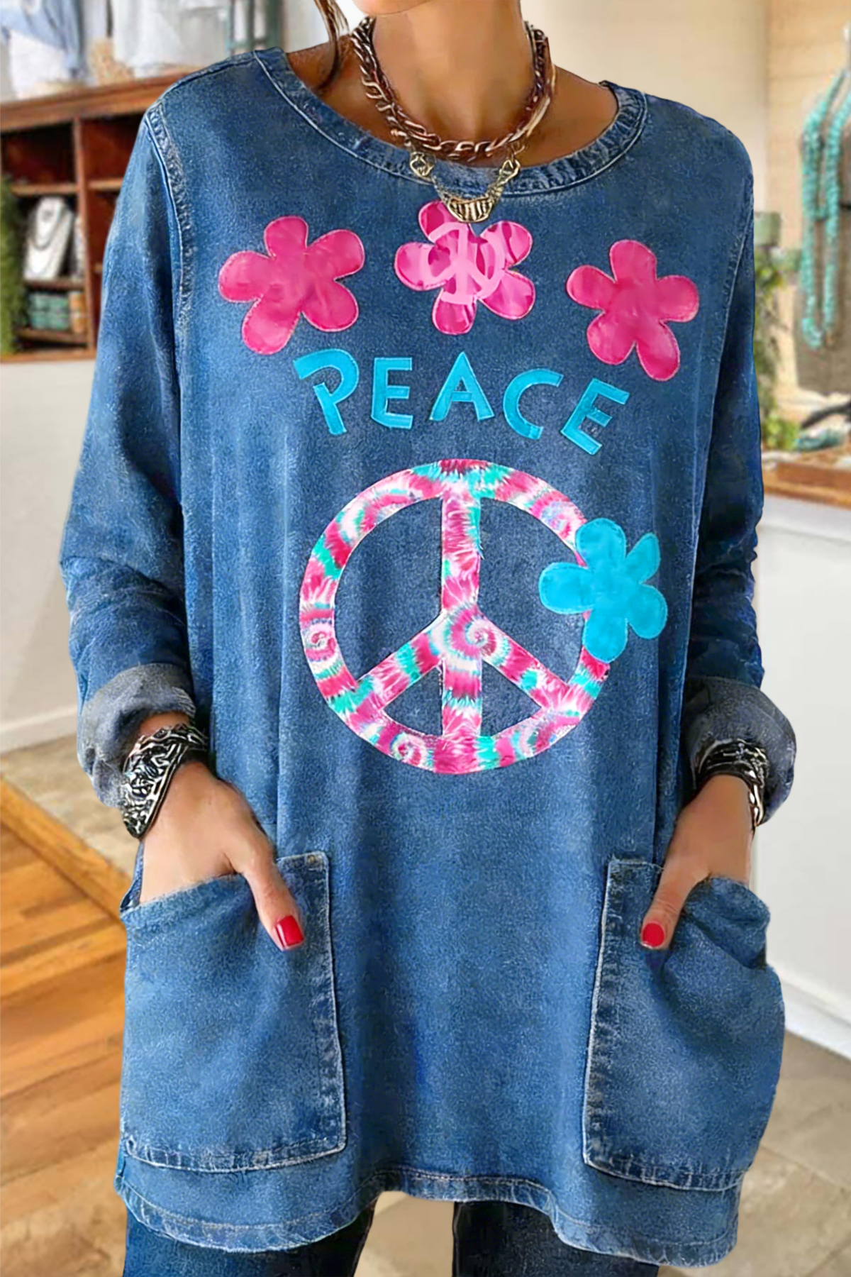 Classic Flower Peace Pocket T-Shirt