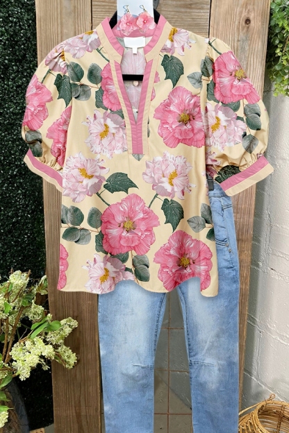 Gentle Floral Puff-Sleeved Blouse