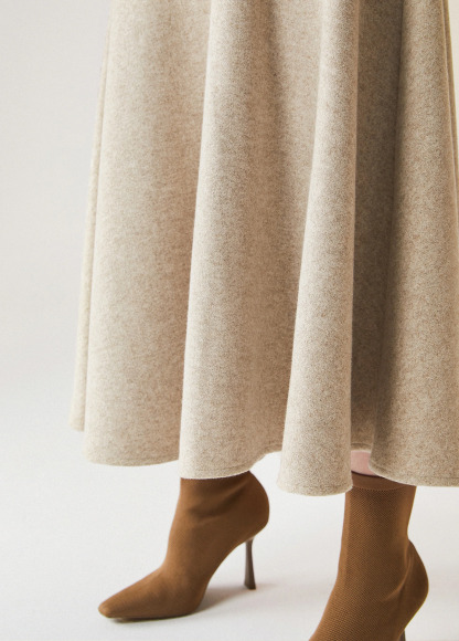 Slimming Tummy Control Cashmere-Like Flared Maxi Skirt