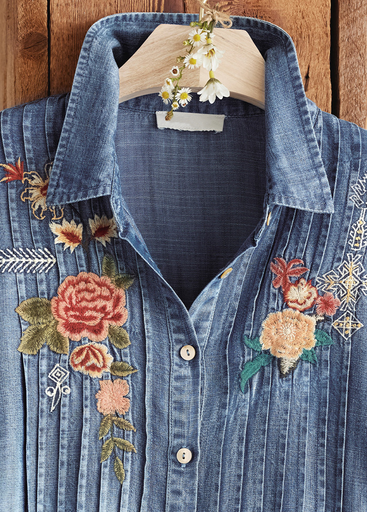 Slimming Floral Embroidery Pintucked Tencel Top