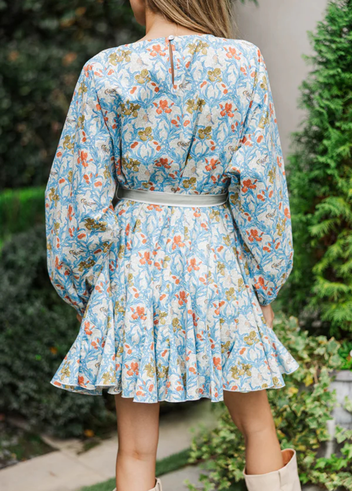 Romantic Flowy Floral Waisted Slimming Dress